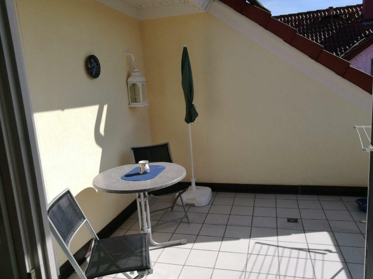 2-Zimmer Ferienwohnung im Zentrum von Ostseebad Binz Exterior foto